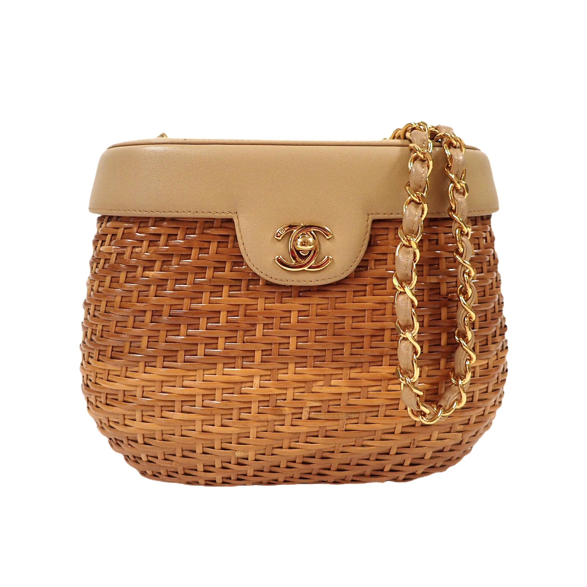 期間限定　希少！シャネル　ストローバッグ　かごバッグ CHANEL シャネル かごバッグ ストローバッグ チェーンショルダーバッグ