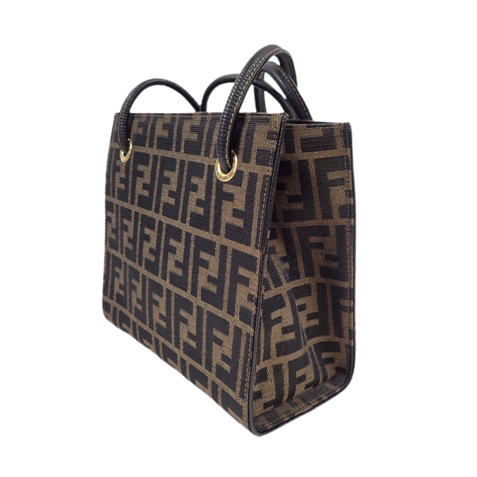 FENDI フェンディ ズッカ柄 モノグラム ショルダーバッグ – VINTAGE