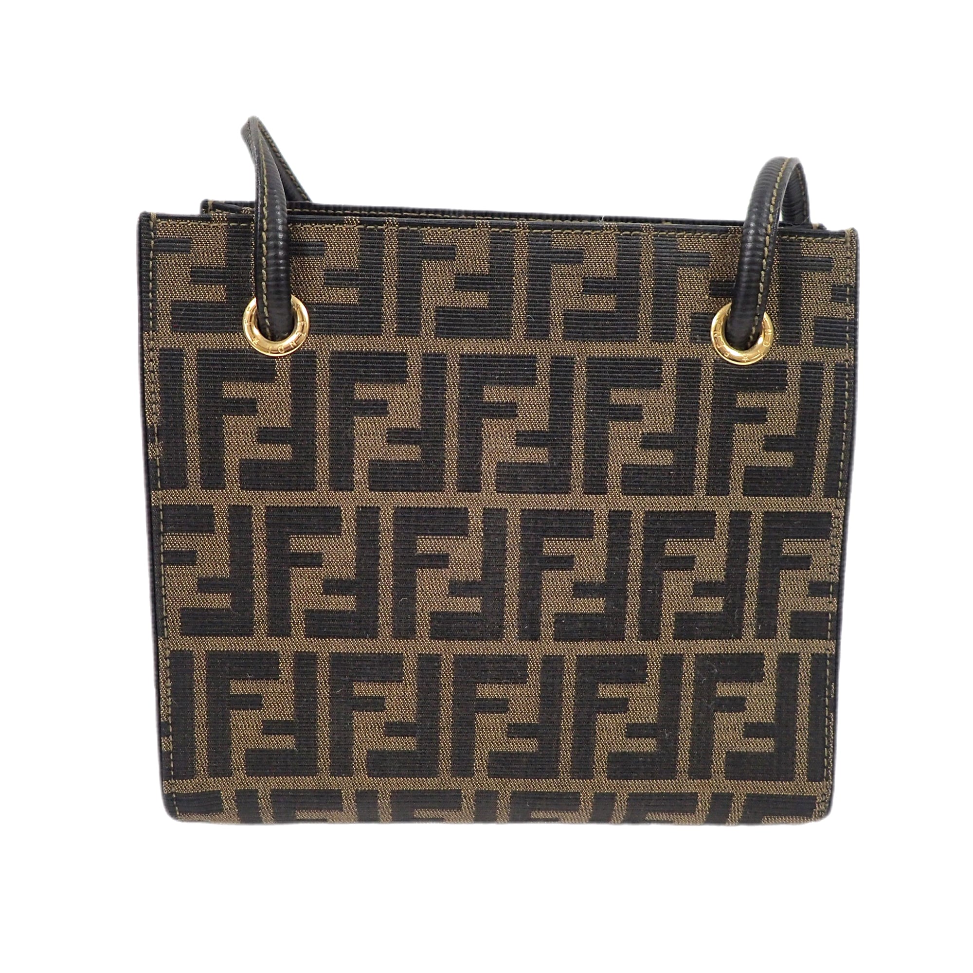 FENDI フェンディ ズッカ柄 モノグラム ショルダーバッグ – VINTAGE