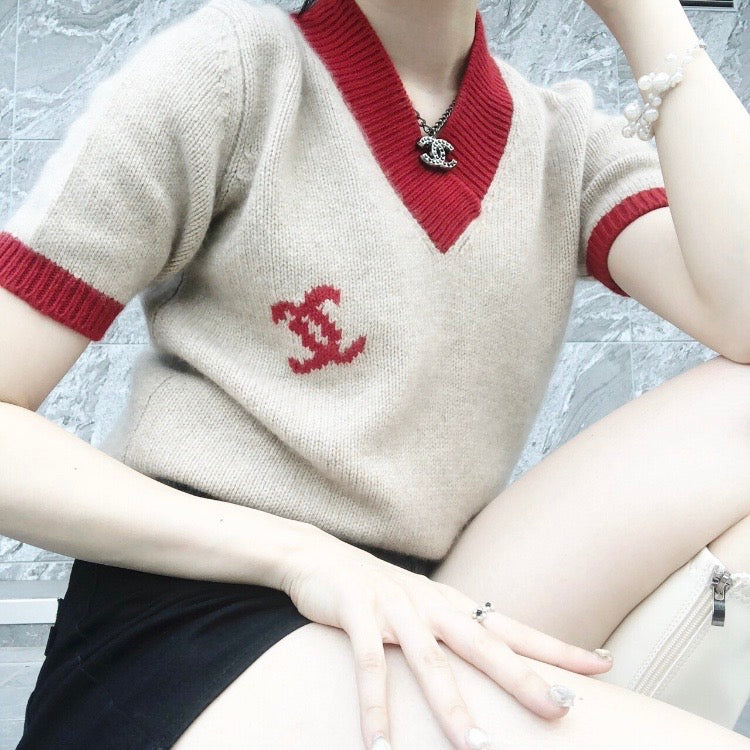 * Chanel Chanel Knit