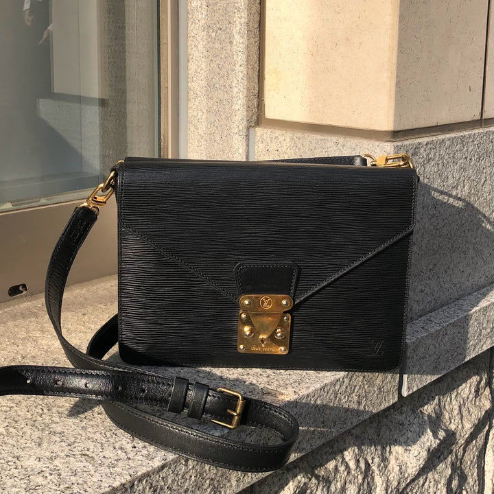 LOUIS VUITTON 路易威登 Bifus Epi 单肩包