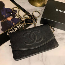 Load image into Gallery viewer, * CHANEL Chain Shoulder Wallet
