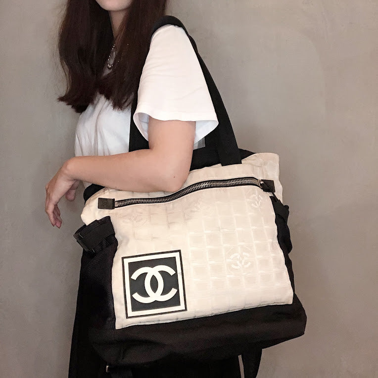 Authentic CHANEL Sports Line Nylon Leather Backpack White Gray CC A9791